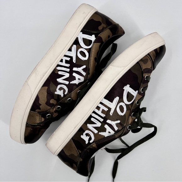 Aldo Women’s Size 10 Camo Sneakers “Do Ya Thing” Satin Finish Great Quality! - Picture 12 of 12